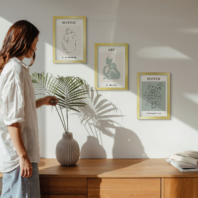 Ensemble de 3 tableaux Affiches dans les tons beige et vert d'Henri Matisse
