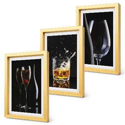 Lot de 3 tableaux Verres de vin et de whisky sur fond noir
