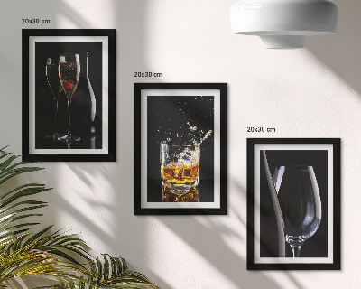 Lot de 3 tableaux Verres de vin et de whisky sur fond noir