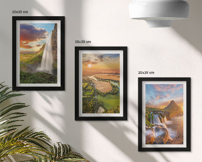 Mur de cadres Cascades, paysages montagneux et rivières au coucher du soleil