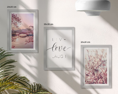 Ensemble de 3 tableaux Motifs floraux avec un pont et une inscription