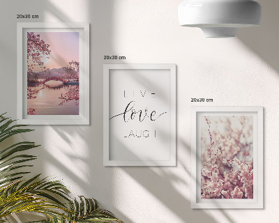 Ensemble de 3 tableaux Motifs floraux avec un pont et une inscription
