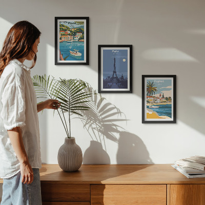 Lot de 3 tableaux Vues des villes côtières et de leur architecture