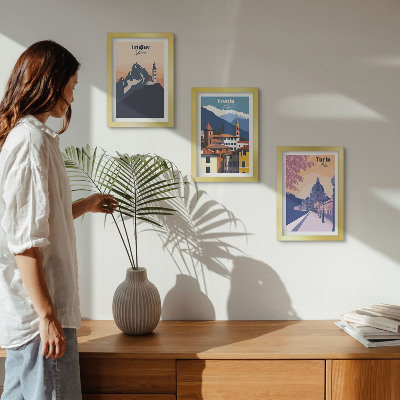 Ensemble de 3 tableaux Montagnes et architecture rétro, illustrations colorées