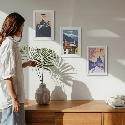 Ensemble de 3 tableaux illustrations colorées sur le thème des montagnes et de l'architecture rétro