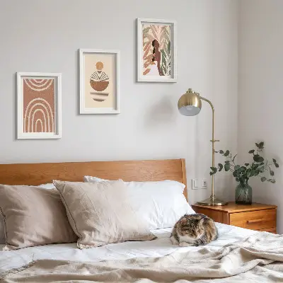 Lot de 3 tableaux avec des motifs élégants végétaux et géométriques
