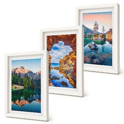Mur de cadres Lacs de montagne avec reflets dans l'eau et les rochers