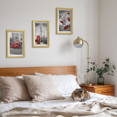 Lot de 3 tableaux Des touches de rouge et des bâtiments londoniens célèbres