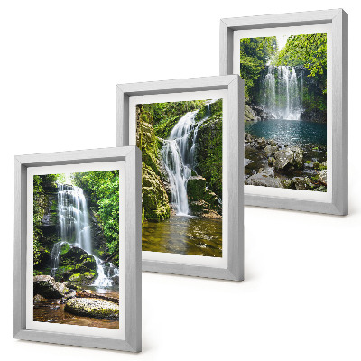 Ensemble de 3 tableaux Cascades dans un cadre verdoyant avec des pierres et de l'eau