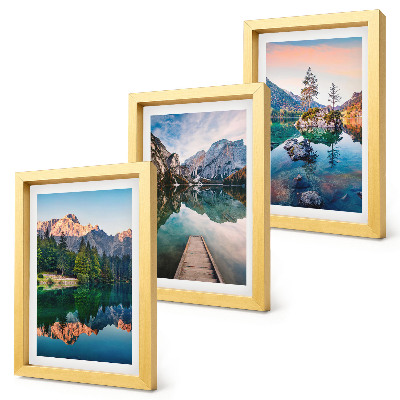 Mur de cadres Lacs de montagne avec reflets dans l'eau et la forêt