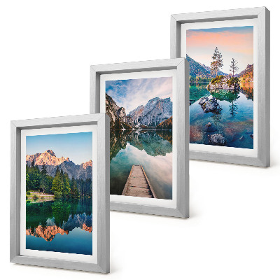 Mur de cadres Lacs de montagne avec reflets dans l'eau et la forêt
