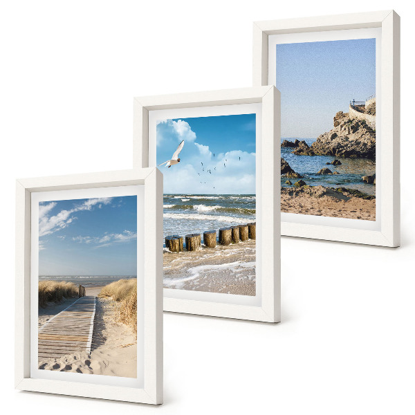 Mur de cadres Plage avec sentier en bois, mer et falaises côtières