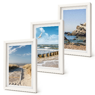 Mur de cadres Plage avec sentier en bois, mer et falaises côtières