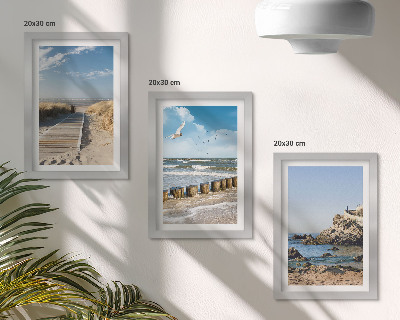 Mur de cadres Plage avec sentier en bois, mer et falaises côtières