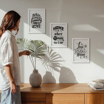 Mur de cadres Famille, amour, foyer, chaleur en slogans simples