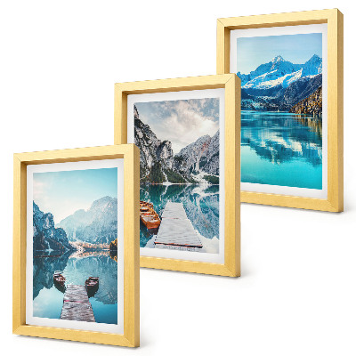 Mur de cadres Lacs de montagne avec des bateaux et des reflets dans l'eau