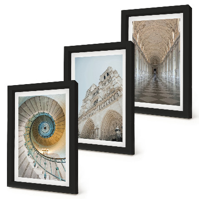 Lot de 3 tableaux L'escalier en colimaçon de la cathédrale, vue de la façade du bâtiment et un couloir carrelé