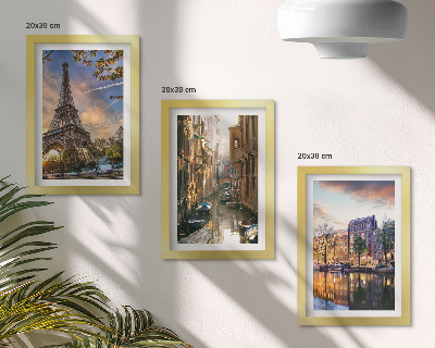 Ensemble de 3 tableaux La tour Eiffel, les canaux de Venise et les rues d'Amsterdam