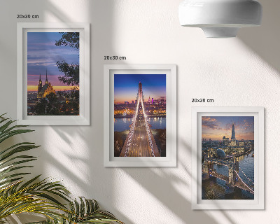 Ensemble de 3 tableaux Vues de la ville avec ponts et couchers de soleil