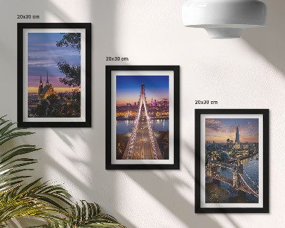 Ensemble de 3 tableaux Vues de la ville avec ponts et couchers de soleil