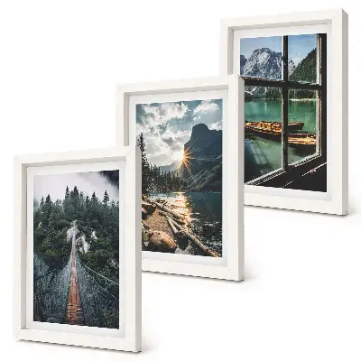 Lot de 3 tableaux représentant un pont sur un lac forestier avec des bateaux et une vue sur la montagne