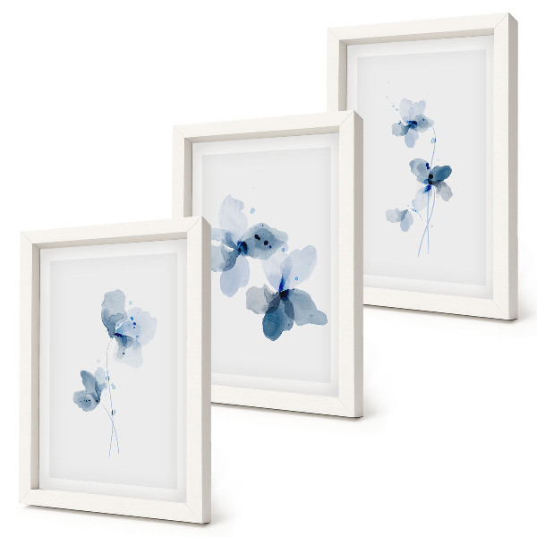 Lot de 3 tableaux Fleurs dans des tons de bleu sur fond clair