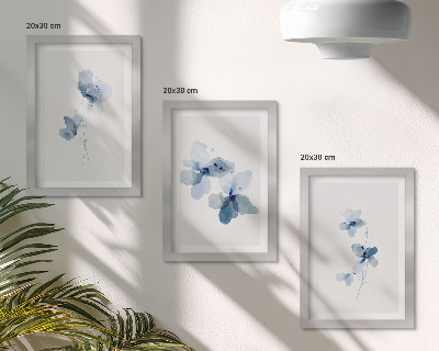 Lot de 3 tableaux Fleurs dans des tons de bleu sur fond clair