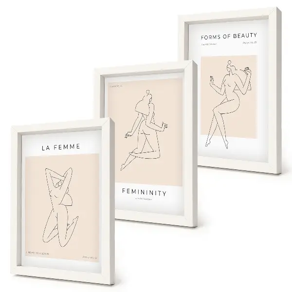 Mur de cadres avec affiches minimalistes représentant des silhouettes linéaires de femmes
