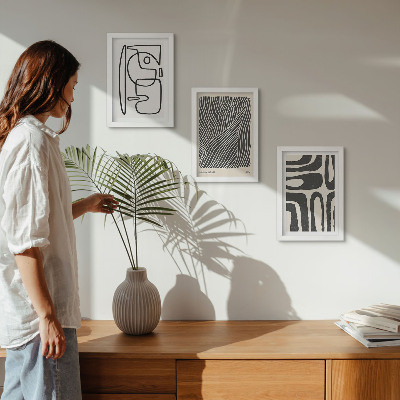 Mur de cadres Motifs abstraits avec des lignes et des textures sur un fond clair