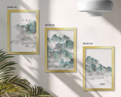 Mur de cadres Montagnes dans les nuages ​​avec des oiseaux et un bateau sur l'eau japandi