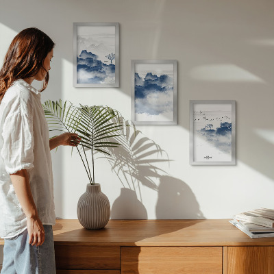 Lot de 3 tableaux Montagnes nuageuses avec des arbres et des oiseaux en arrière-plan