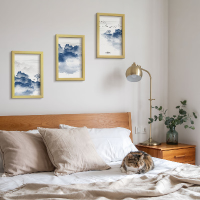 Lot de 3 tableaux Montagnes nuageuses avec des arbres et des oiseaux en arrière-plan