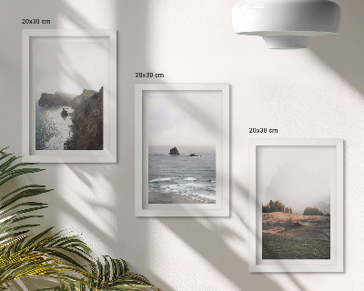 Ensemble de 3 tableaux Paysages de montagne et de mer avec des nuages ​​et des forêts