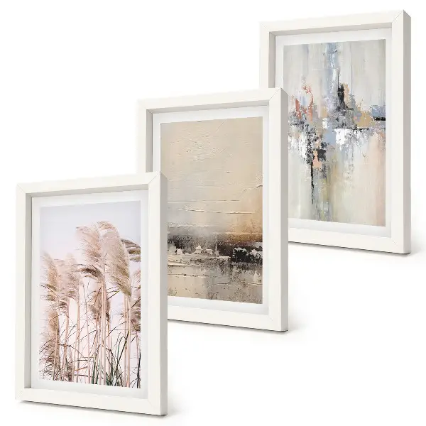 Mur de cadres végétation naturelle et motifs abstraits aux couleurs douces