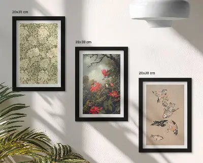 Lot de 3 tableaux représentant des fleurs et des oiseaux dans leur environnement naturel