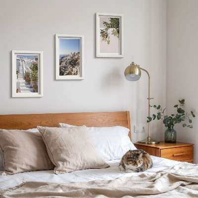 Ensemble de 3 tableaux Escaliers blancs à Santorin avec vue sur la ville