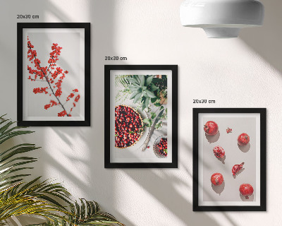 Mur de cadres Fruits et plantes rouges dans un style minimaliste