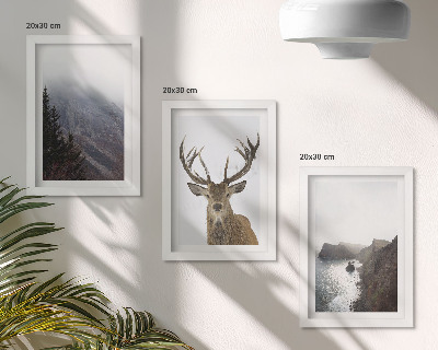 Lot de 3 tableaux Paysage de montagne avec brouillard, eau et cerfs