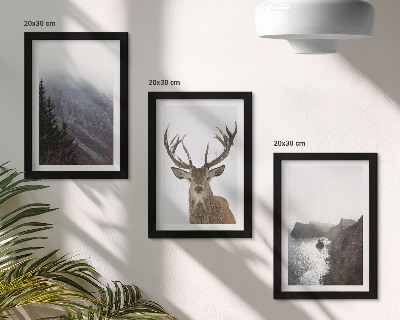 Lot de 3 tableaux Paysage de montagne avec brouillard, eau et cerfs