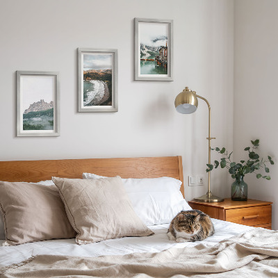 Lot de 3 tableaux Paysages de montagne avec une plage et une maison en bois