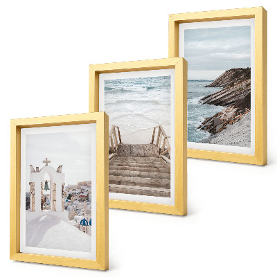 Ensemble de 3 tableaux Vues de la mer et de l'architecture de Santorin sur fond de ciel