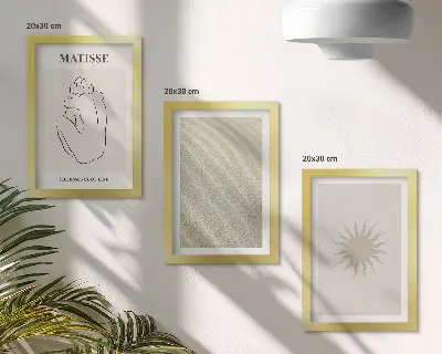 Lot de 3 tableaux représentant des lignes minimalistes avec du sable, des vagues et un soleil