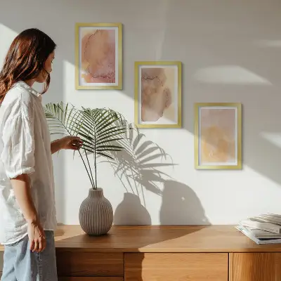Ensemble de 3 tableaux aquarelles aux tons chauds et textures colorées sur toile