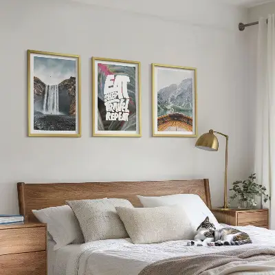 Lot de 3 tableaux pour salon représentant une cascade en montagne avec un bateau dans la nature