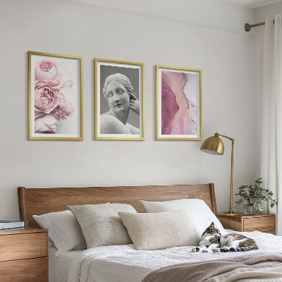 Cadre photo mural Sculpture abstraite de femme avec des pivoines