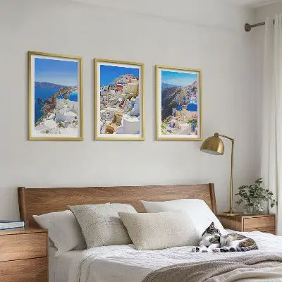 Lot de 3 tableaux pour salon représentant l'architecture paysagère d'Oia à Santorin