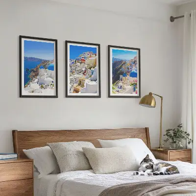 Lot de 3 tableaux pour salon représentant l'architecture paysagère d'Oia à Santorin
