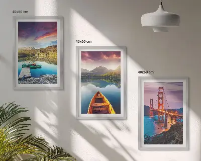 Cadre photo mural avec motif de montagnes, lac et ponts