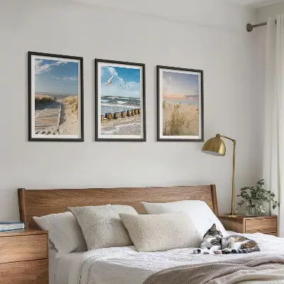 Lot de 3 tableaux pour salon représentant une plage avec du sable, des vagues, le ciel et des oiseaux
