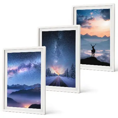 Cadre photo mural ciel nocturne avec montagnes, brouillard et cerf